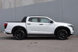 2025 Mazda BT-50 SP