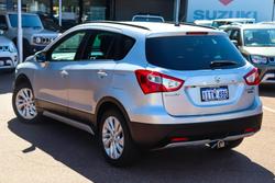 2019 Suzuki S-Cross Turbo