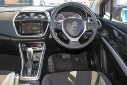 2019 Suzuki S-Cross Turbo