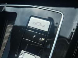 2023 Volkswagen Golf R