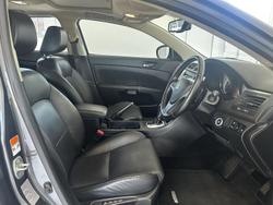 2010 Suzuki Kizashi XLS FR Grey