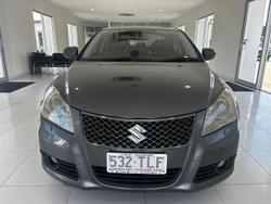2010 Suzuki Kizashi XLS FR Grey