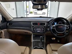 2015 Haval H8 LUX AWD Sleek Silver