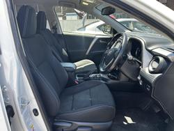 2016 Toyota RAV4 GXL ZSA42R Glacier White