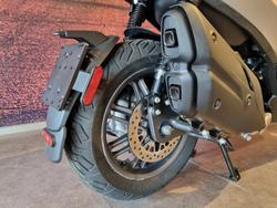 2025 Piaggio Beverly 400 S Beverly Grey