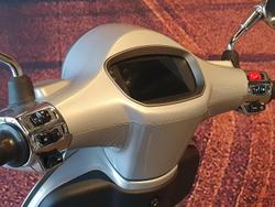 2025 Vespa Primavera Tech 150 Primavera Silver