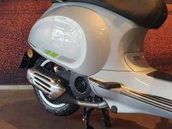2025 Vespa Primavera Tech 150 Primavera Silver