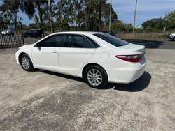 2017 TOYOTA CAMRY ALTISE