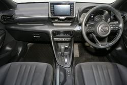 2021 Toyota Yaris ZR Hybrid