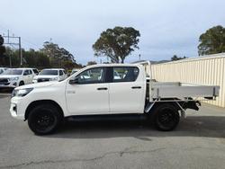 2020 Toyota
Hilux SR