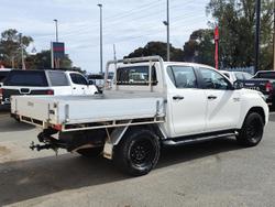 2020 Toyota
Hilux SR