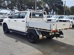 2020 Toyota
Hilux SR