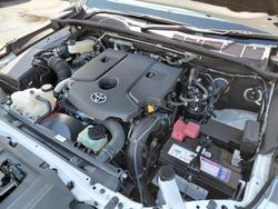 2019 Toyota
                Hilux SR Hi-Rider