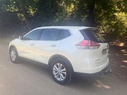 2015 Nissan
X-TRAIL ST
