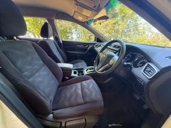 2015 Nissan
X-TRAIL ST