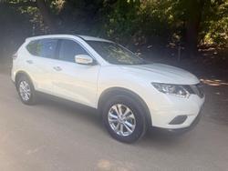 2015 Nissan
X-TRAIL ST
