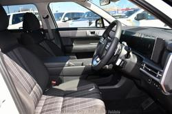 2025 Hyundai
Santa Fe Hybrid AWD