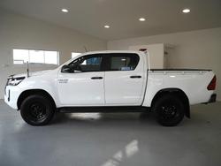 2020 Toyota Hilux SR