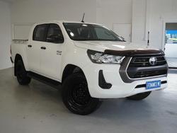2020 Toyota Hilux SR