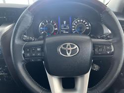 2015 Toyota Fortuner Crusade GUN156R 4X4 Dual Range Nebula Blue