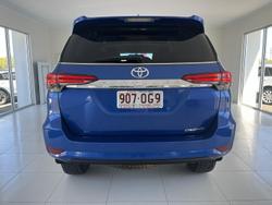 2015 Toyota Fortuner Crusade GUN156R 4X4 Dual Range Nebula Blue