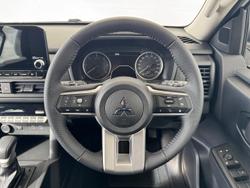 2025 Mitsubishi Triton GLX-R