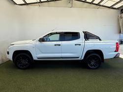 2025 Mitsubishi Triton GLX-R