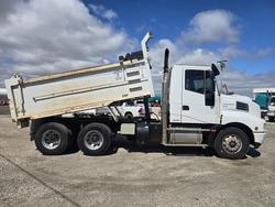 2015 Iveco
Powerstar 6400