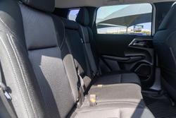 2022 Mitsubishi
                Outlander ES