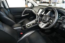 2024 Mitsubishi Pajero Sport GLS