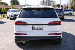 2022 Audi Q7 55 TFSI S line