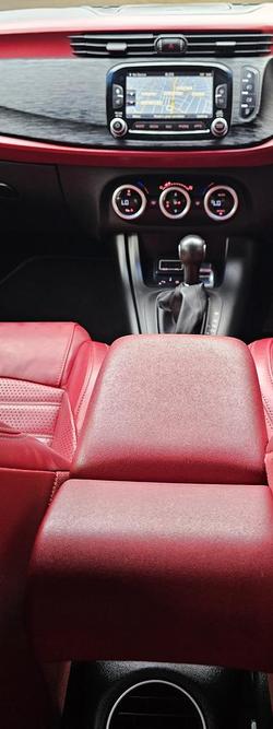 2017 Alfa Romeo Giulietta Super Series 2 Alfa Black