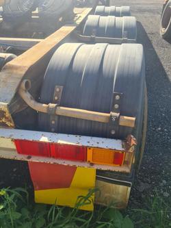 1994 Krueger St 3 Tri-Axle Trailer