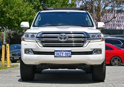2018 Toyota
Landcruiser VX