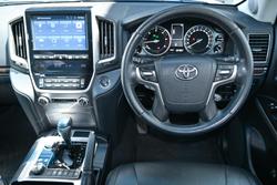 2018 Toyota
Landcruiser VX