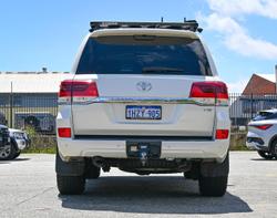 2018 Toyota
Landcruiser VX