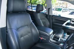 2018 Toyota
Landcruiser VX