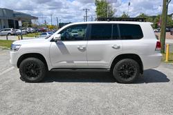 2018 Toyota
Landcruiser VX