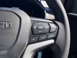 2025 Isuzu D-MAX SX High Ride