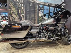 Harley-Davidson CVO Road Glide 121 (fltrxse)