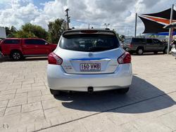 2013 Nissan Pulsar ST-S