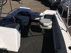 2023 Stacer 469 Outlaw Side Console