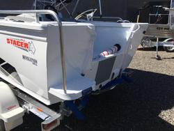 2023 Stacer 469 Outlaw Side Console