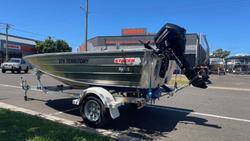 2024 Stacer 379 Territory Striker