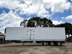 1999 FTE 22 Pallet Triaxle Refrigerated Trailer **Road Train**