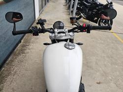 2024 Triumph BONNEVILLE SPEED TWIN 1200 White