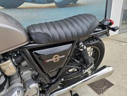 2019 ROYAL ENFIELD (SEE ALSO ENFIEL INTERCEPTOR 650 CLASSIC Silver