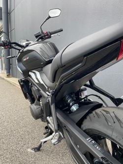 2025 Triumph Trident 660 Trident Blue