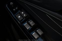 2025 Isuzu
MU-X LS-T