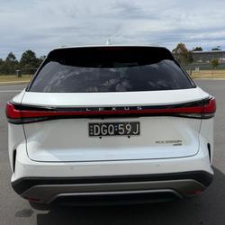 2023 Lexus
RX 350h Sports Luxury